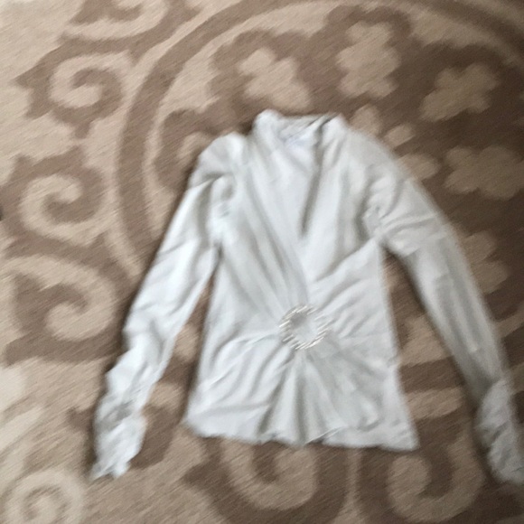 Top - Picture 2 of 2